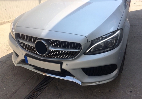 MERCEDES W205 2019+ C SERISI IÇINUYUMLUDIAMOND PANJUR - GRI